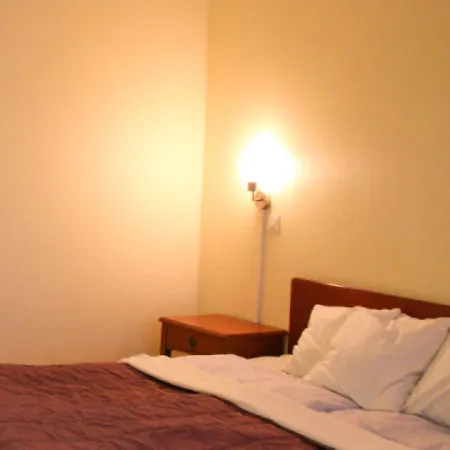 Kitusen Kievari Hotel *